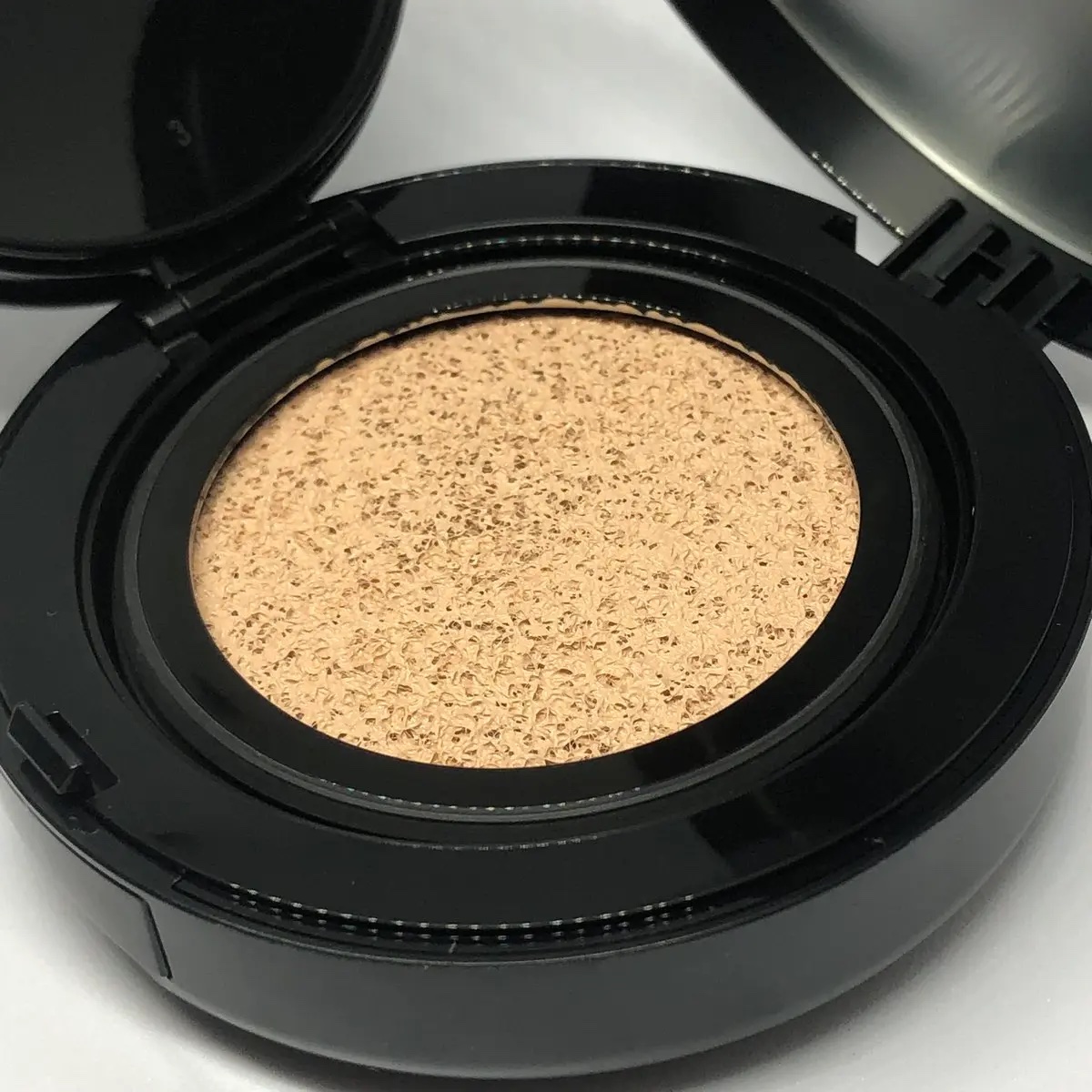 ケイト カラー＆カバークッション ケース/KATE/クッションファンデーションを使ったクチコミ（3枚目）