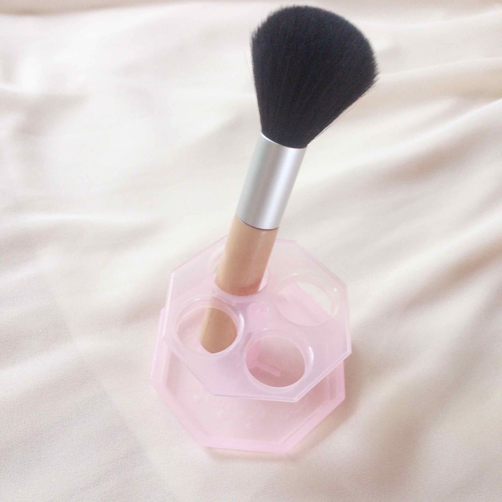 メイクブラシクリーナー/DAISO/その他化粧小物を使ったクチコミ(4枚目)