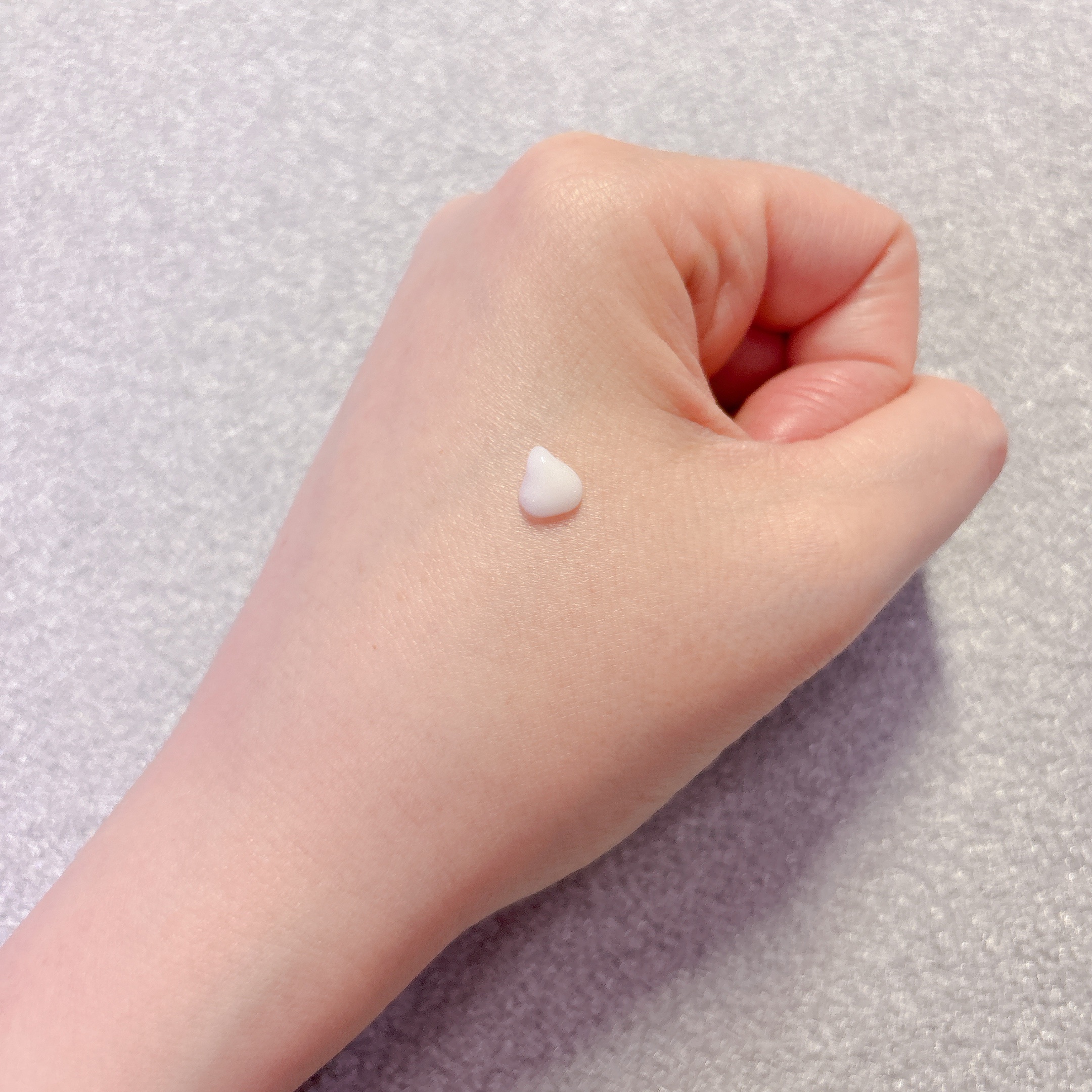 イクモアキュートミルキィオイル/iqumore/ヘアオイルを使ったクチコミ（3枚目）