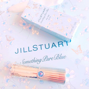 ✩ JILL STUART サムシングピュアブルー マイリップス ✩


刻印入りで買いました。
刻印は、期間限定のホワイト。
JILLの刻印リップ、普段はピンクとシルバーのみなの勿体ないですよね。
パ