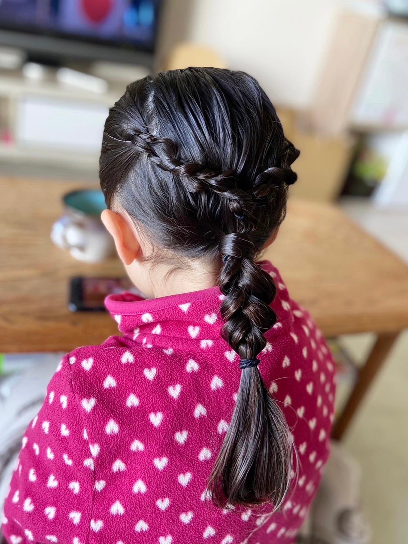 Yuki on LIPS 「4歳娘のヘアアレンジ♡崩れにくさ重視の登園ヘアです👧🏻✨通って..」(3枚目)