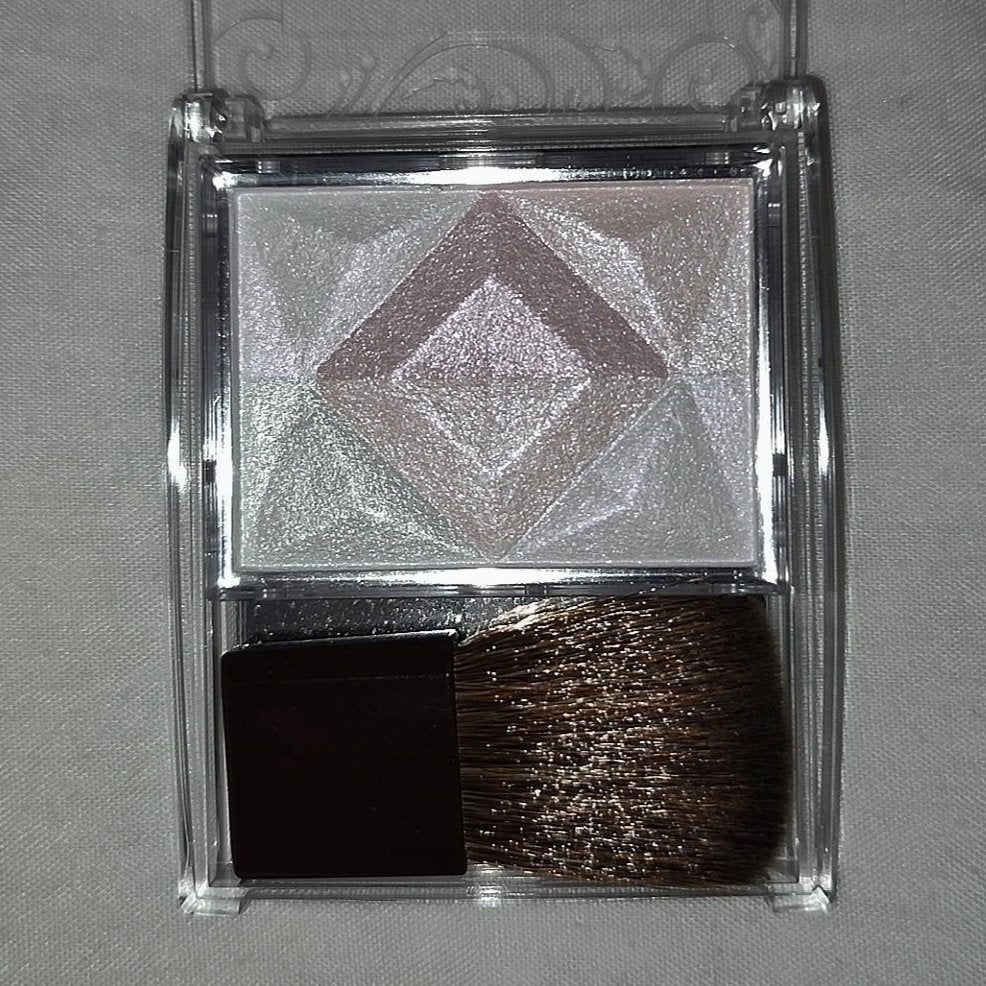 パールグロウハイライト/CEZANNE/ハイライト・シェーディングを使ったクチコミ(2枚目)