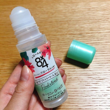 ロールオン フレッシュフローラルの香り/8x4/デオドラント・制汗剤を使ったクチコミ(3枚目)