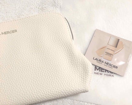 フローレス ルミエール ラディアンス パーフェクティング ファンデーション/ローラ メルシエ/リキッドファンデーションを使ったクチコミ(3枚目)