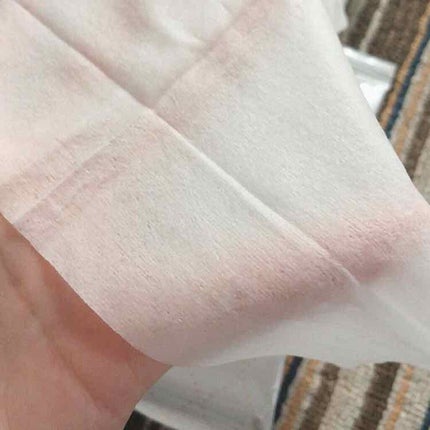 メイクの上からリフレッシュシート/ビオレ/フェイスシートを使ったクチコミ(2枚目)