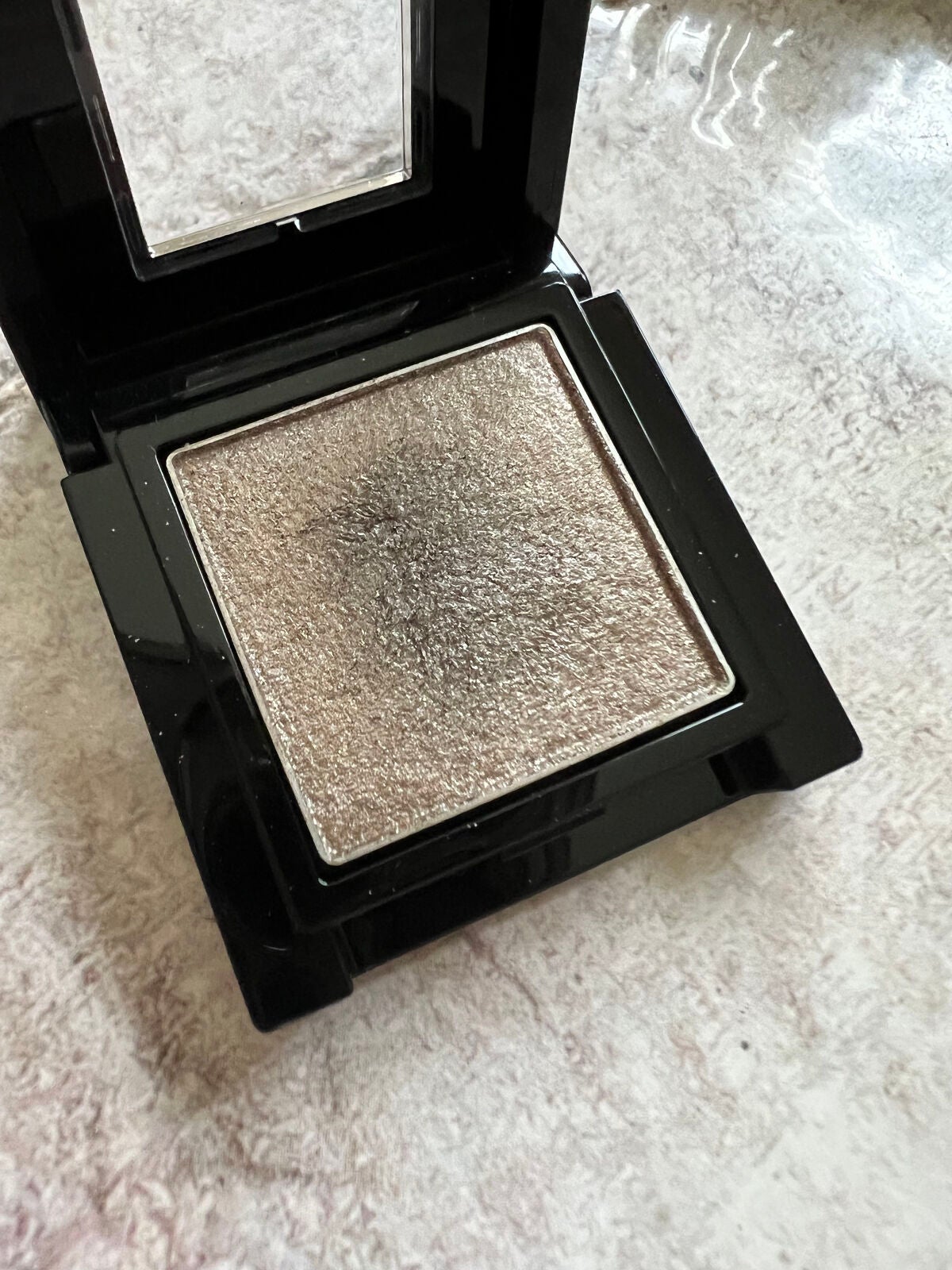 ヴィセ アヴァン シングルアイカラー/Visée/単色アイシャドウを使ったクチコミ(4枚目)