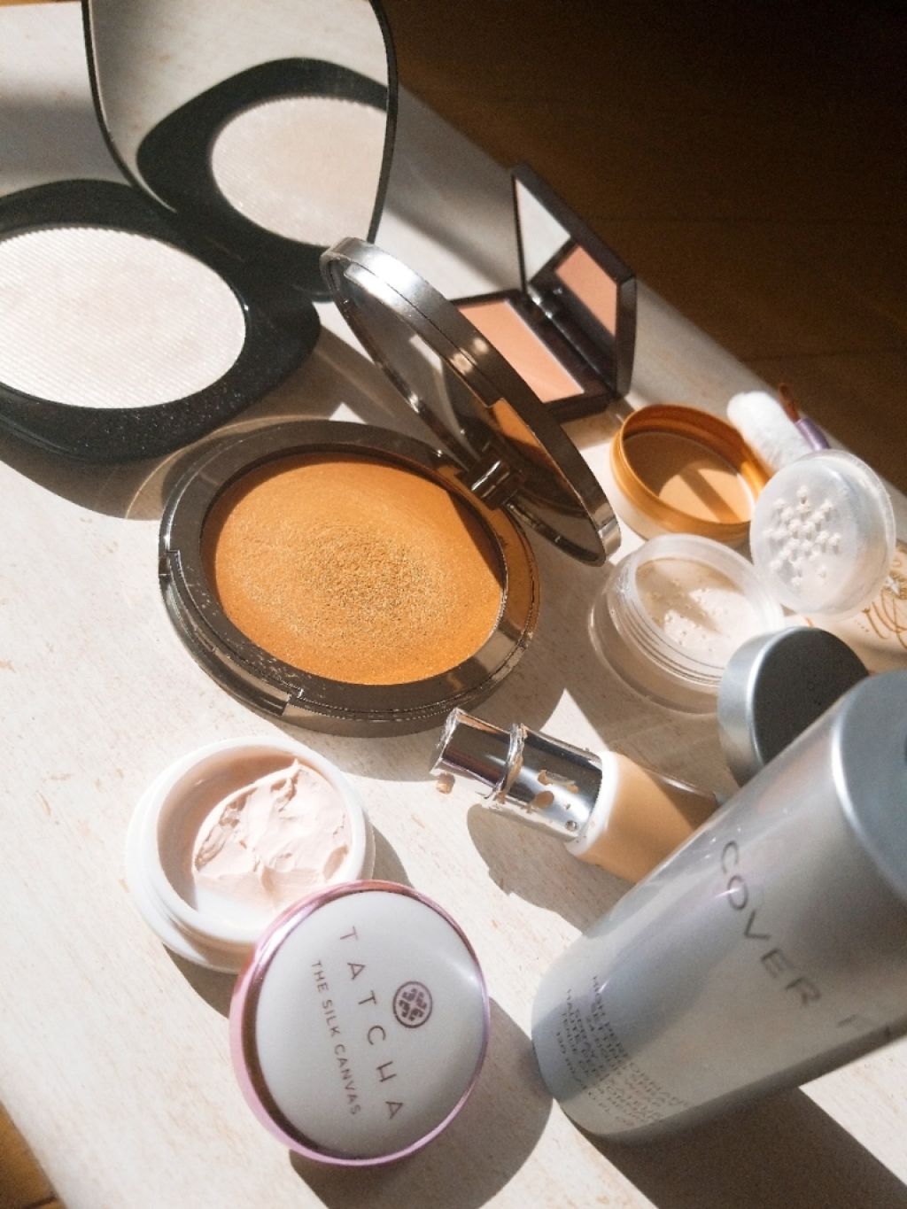 パーフェクト セッティング パウダー/COVER FX（海外）/ルースパウダーを使ったクチコミ（3枚目）