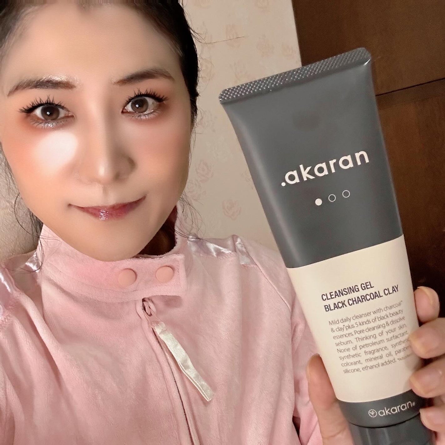 ブラックジェルクレンジング/.akaran/クレンジングジェルを使ったクチコミ(1枚目)