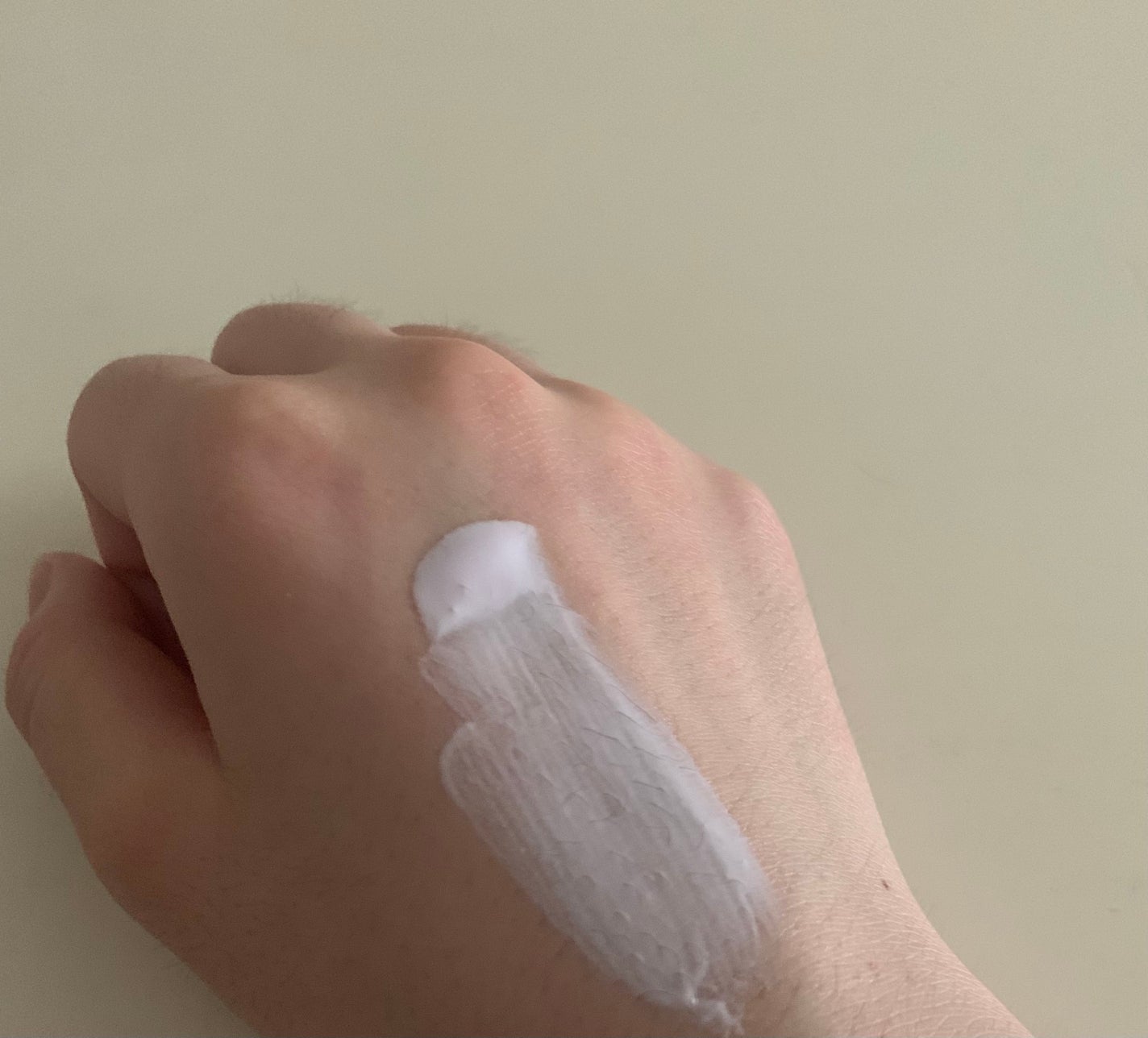 スキンアクア トーンアップUVエッセンス/スキンアクア/日焼け止めクリームを使ったクチコミ(3枚目)