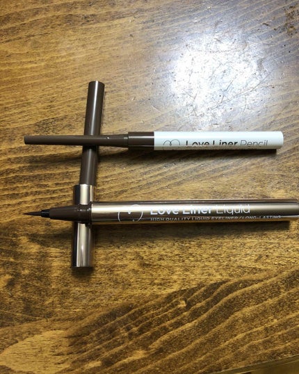 ラブ・ライナー リキッドアイライナーR3/ラブ・ライナー/リキッドアイライナーを使ったクチコミ(2枚目)