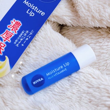 ニベア モイスチャーリップ ビタミンEのクチコミ「\ #NIVEA Ꙭ꙳ /
 
 
 
 
 
 
濃厚保湿の薬用リップバーム💄💕
自然由来の.....」（3枚目）