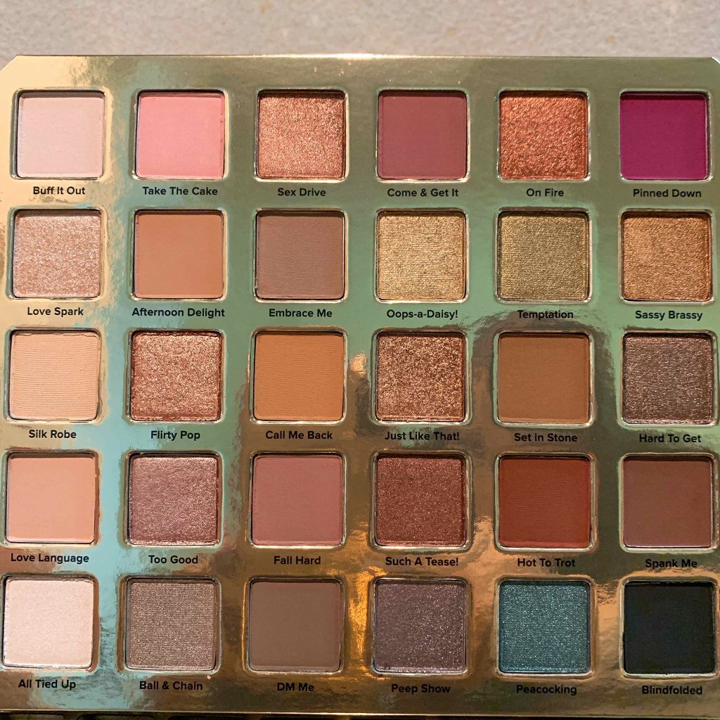 Too Faced ナチュラル ラスト アイシャドウ パレットのクチコミ「💄Too Facedアイシャドウパレット♡30色スウォッチ👀✨💄



Too Faced
ナ.....」（1枚目）