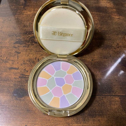 ラ プードル オートニュアンス/Elégance/プレストパウダーを使ったクチコミ(1枚目)