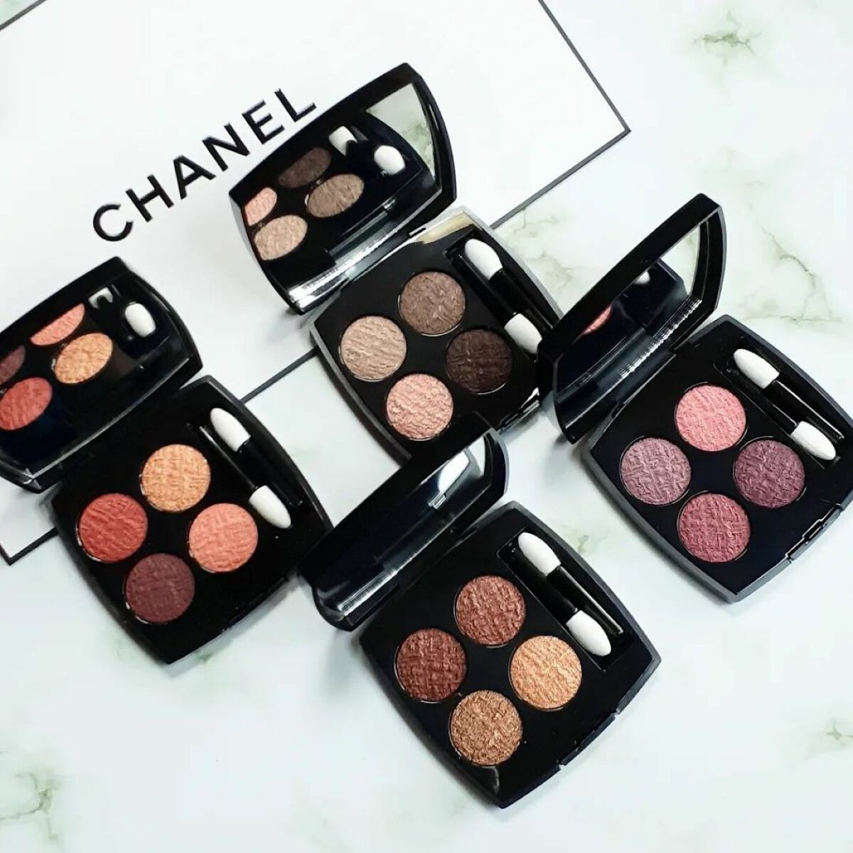 期間限定出品CHANELシャネルアイシャドウ限定品発売日購入未開封 限定アイシャドウパレット】レ キャトル オンブル ツイード