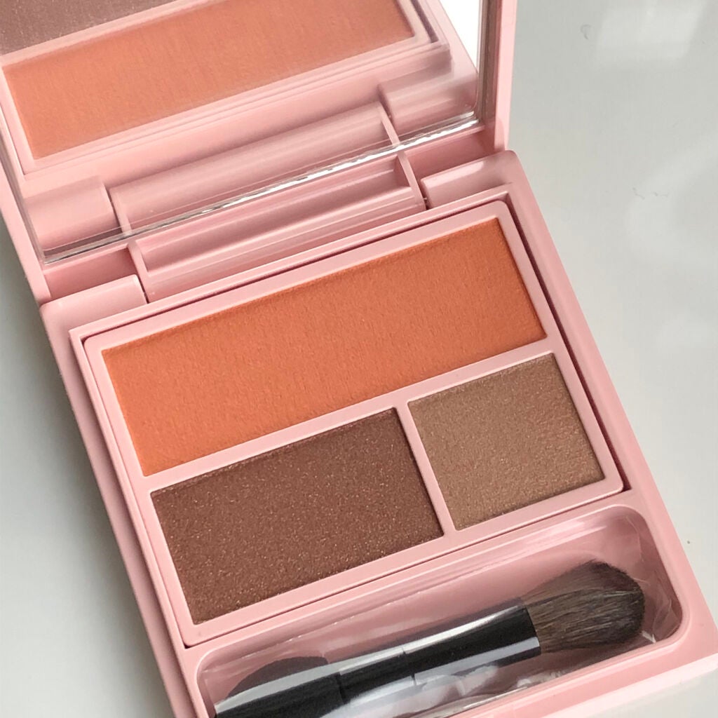 フーミー アイシャドウパレット/WHOMEE/アイシャドウパレットを使ったクチコミ(2枚目)