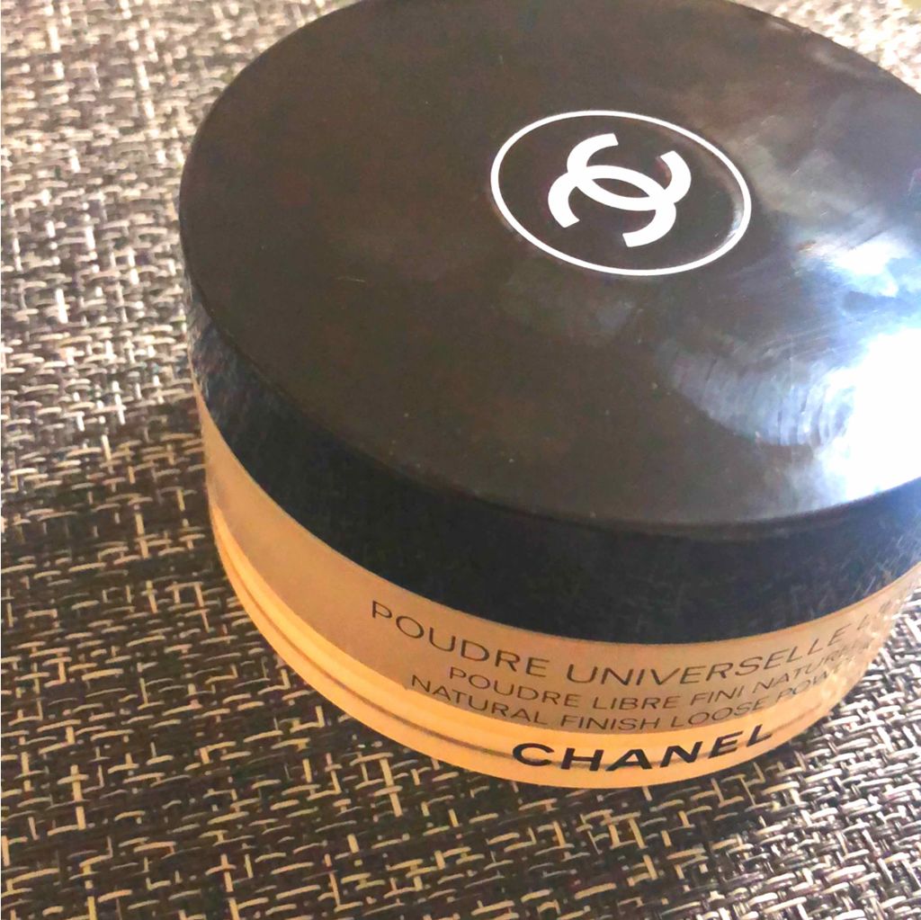 プードゥル ユニヴェルセル リーブル/CHANEL/ルースパウダーを使ったクチコミ（2枚目）