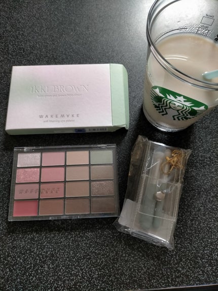 ソフトブラーリングアイパレット/wakemake/アイシャドウパレットを使ったクチコミ(2枚目)