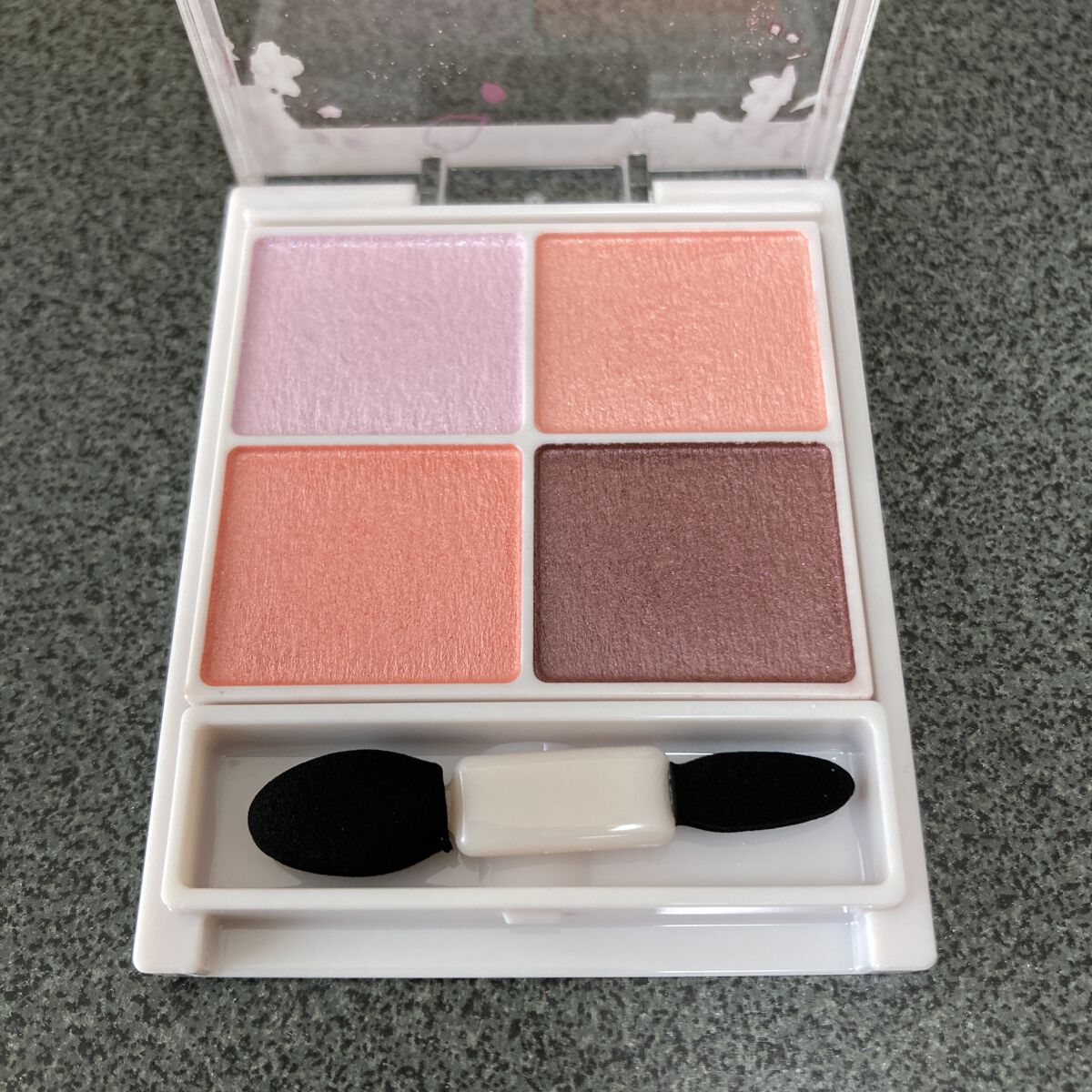 シルキースフレアイズ/キャンメイク/アイシャドウパレットを使ったクチコミ（3枚目）