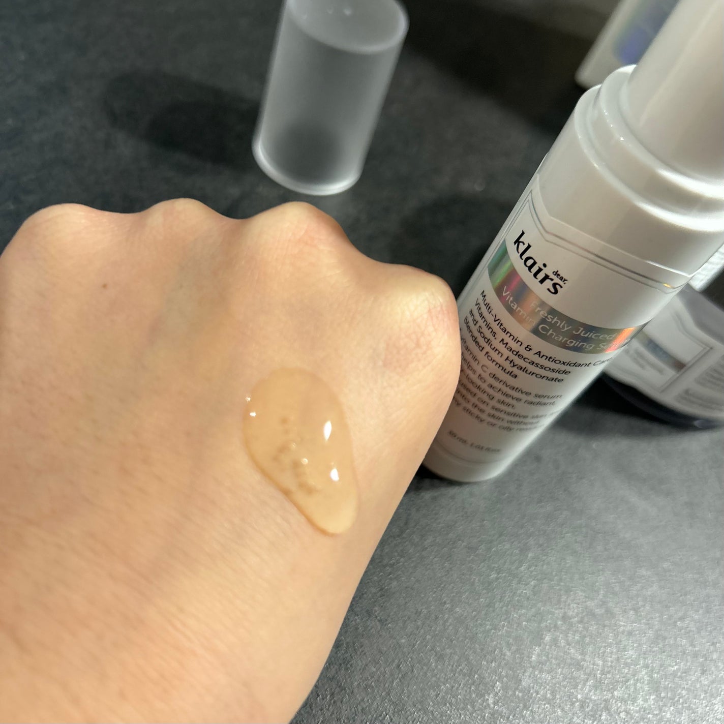 フレッシュリージュースドビタミンチャージングセラム(30ml)/Klairs/美容液を使ったクチコミ(1枚目)