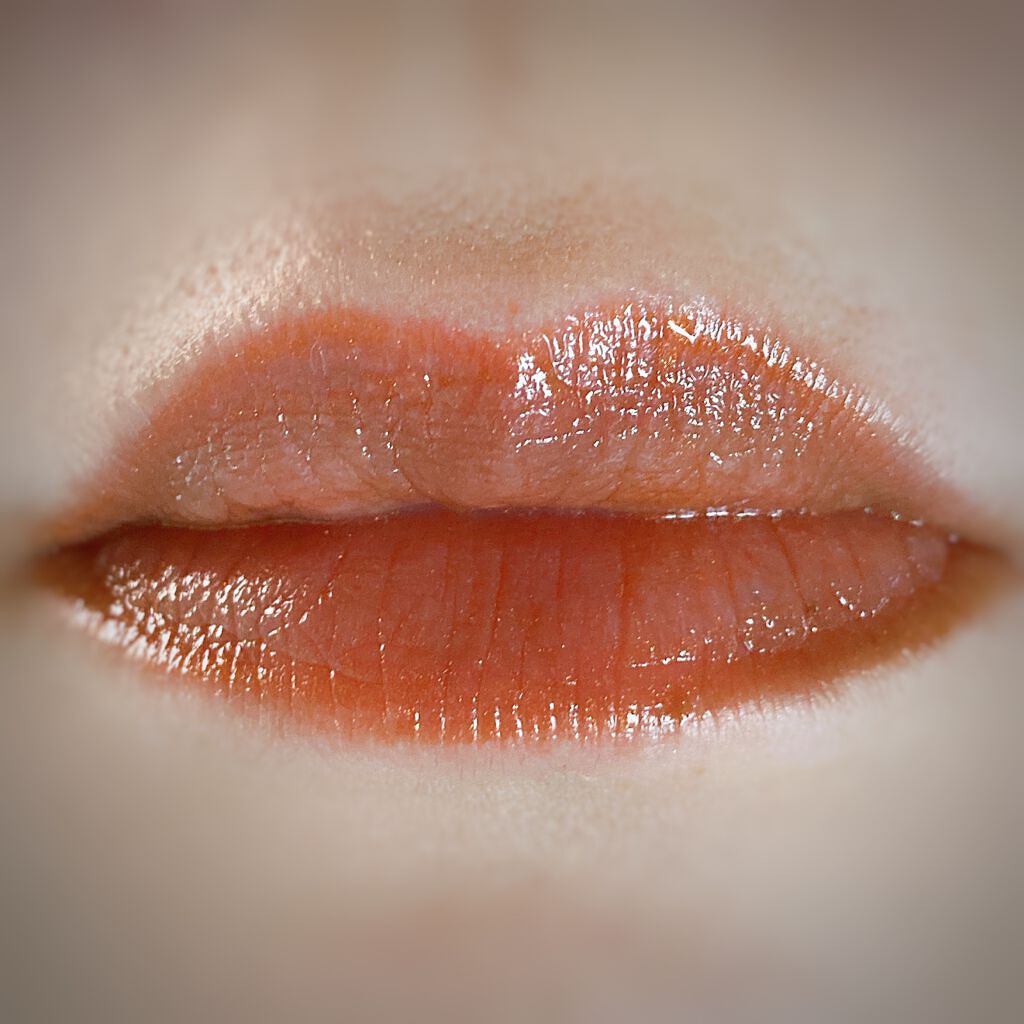 エンスロール グロス/Celvoke/リップグロスを使ったクチコミ(4枚目)