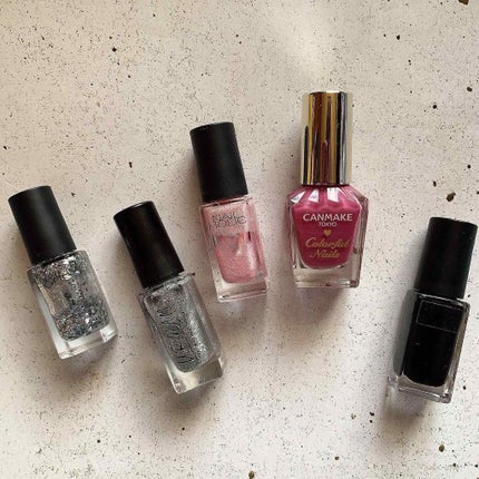 カラフルネイルズ/キャンメイク/マニキュアを使ったクチコミ(4枚目)