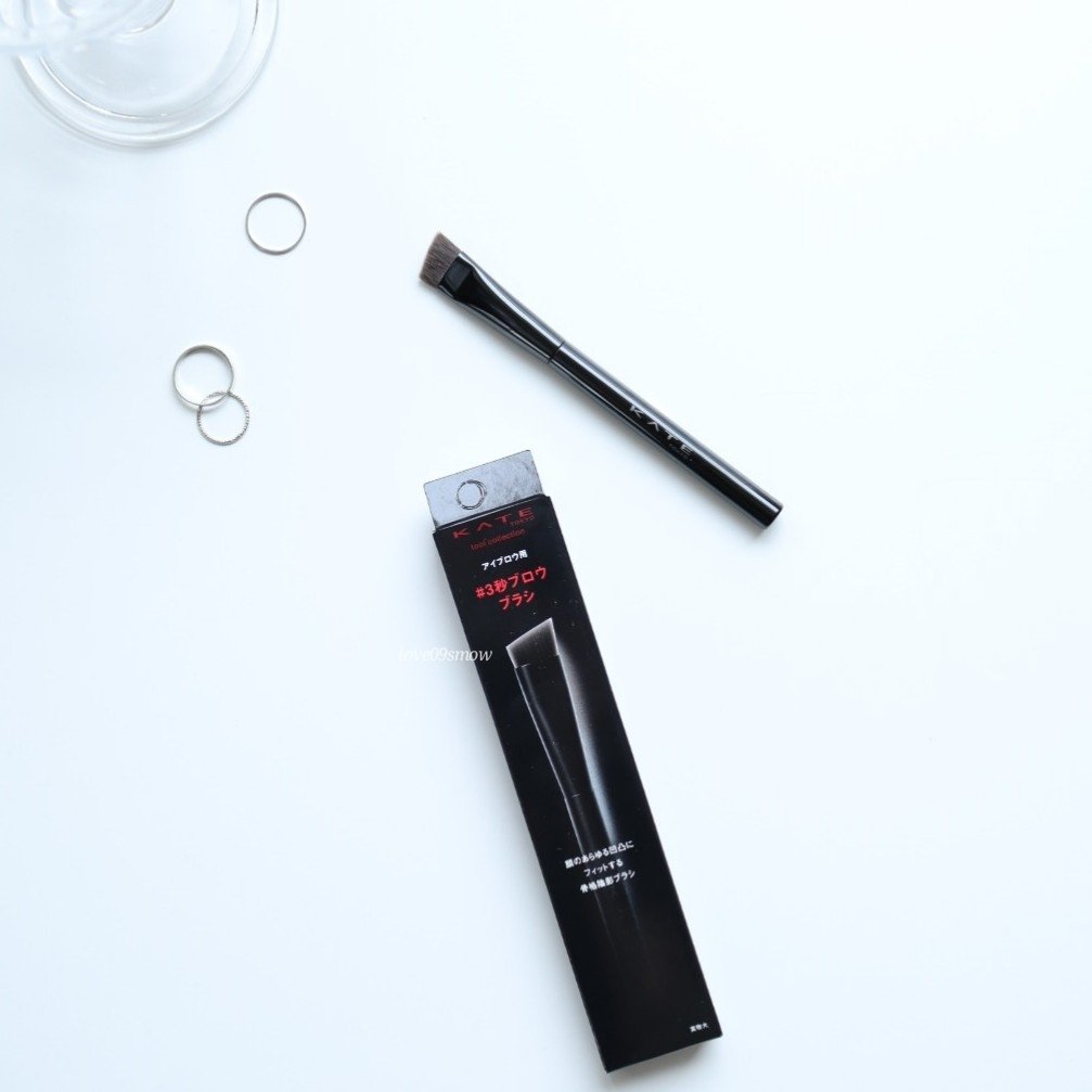 アイブロウブラシ/KATE/メイクブラシを使ったクチコミ（2枚目）