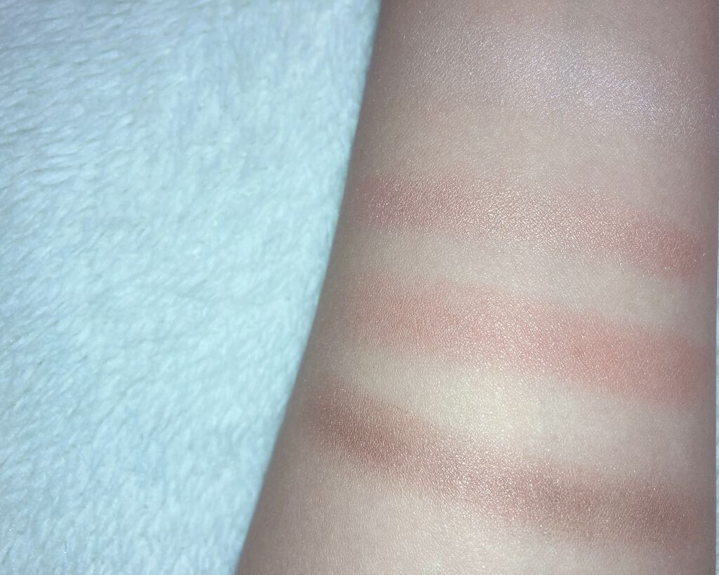 グロッシーリッチ アイズ N/Visée/アイシャドウパレットを使ったクチコミ（2枚目）