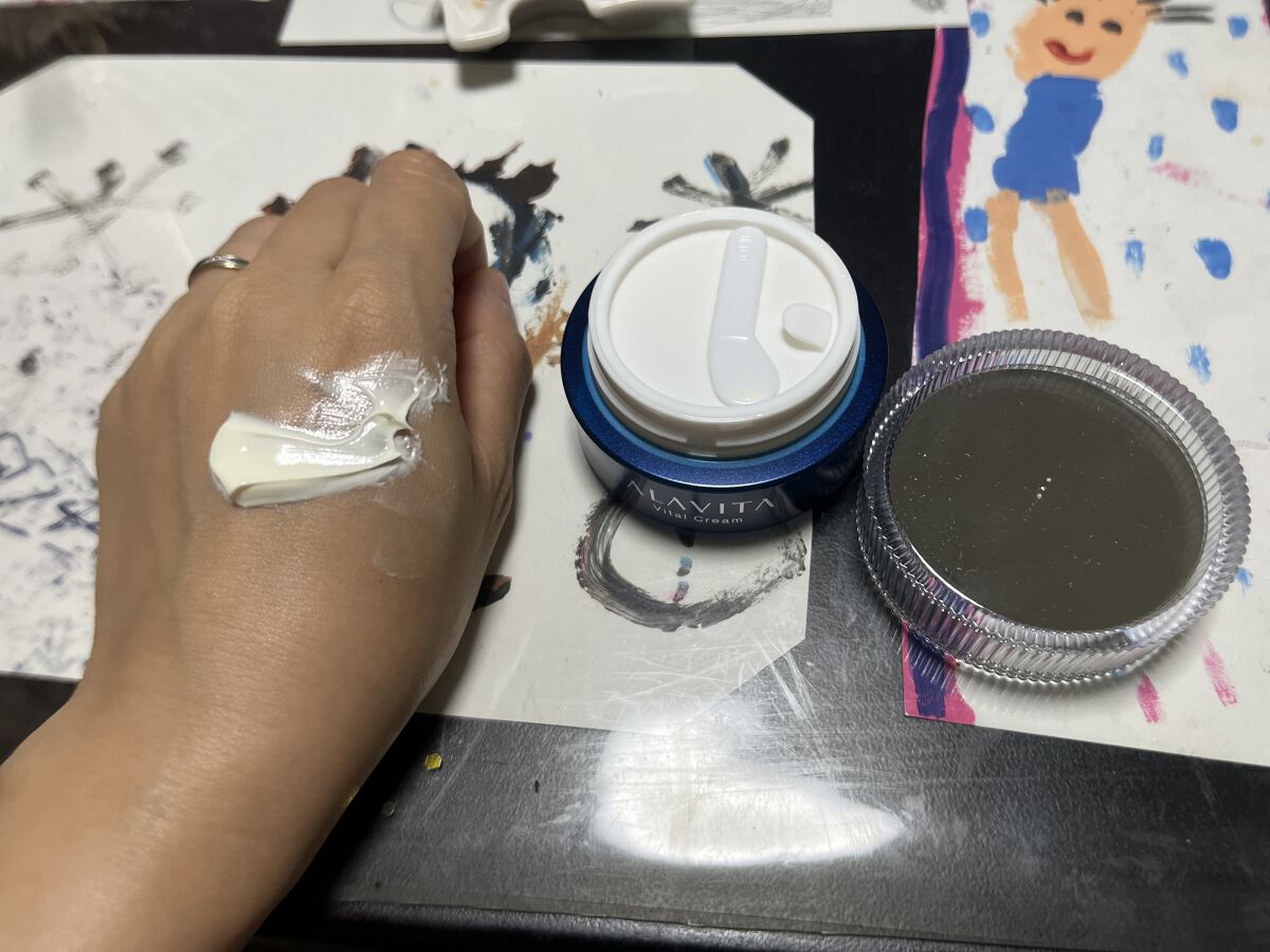 ヴァイタルクリーム/ALAVITA/フェイスクリームを使ったクチコミ（2枚目）