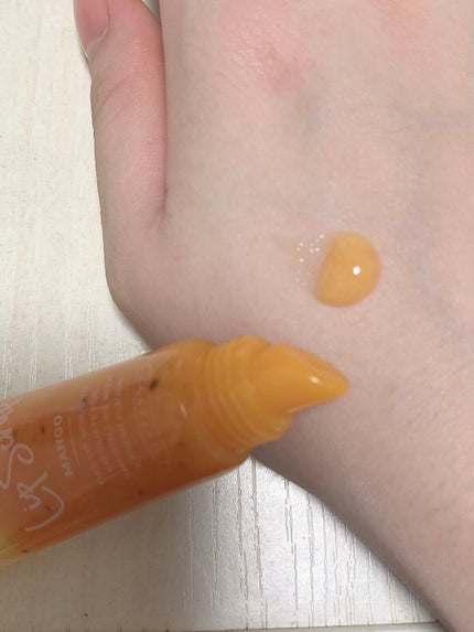 じわっと温感リップスクラブ/DAISO/リップグロスを使ったクチコミ(3枚目)