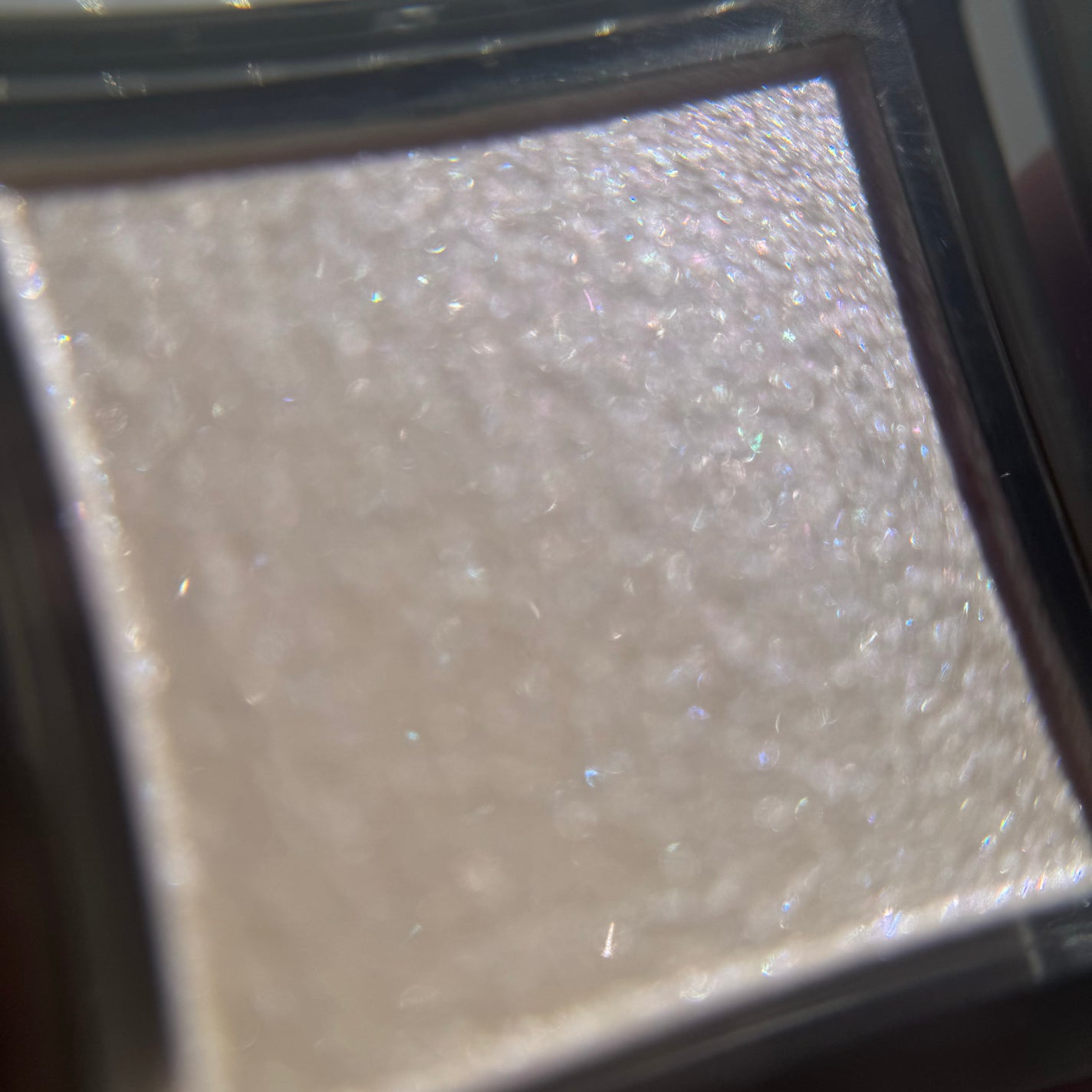 シングルシャイニーアイシャドウ/CEZANNE/アイシャドウを使ったクチコミ(1枚目)