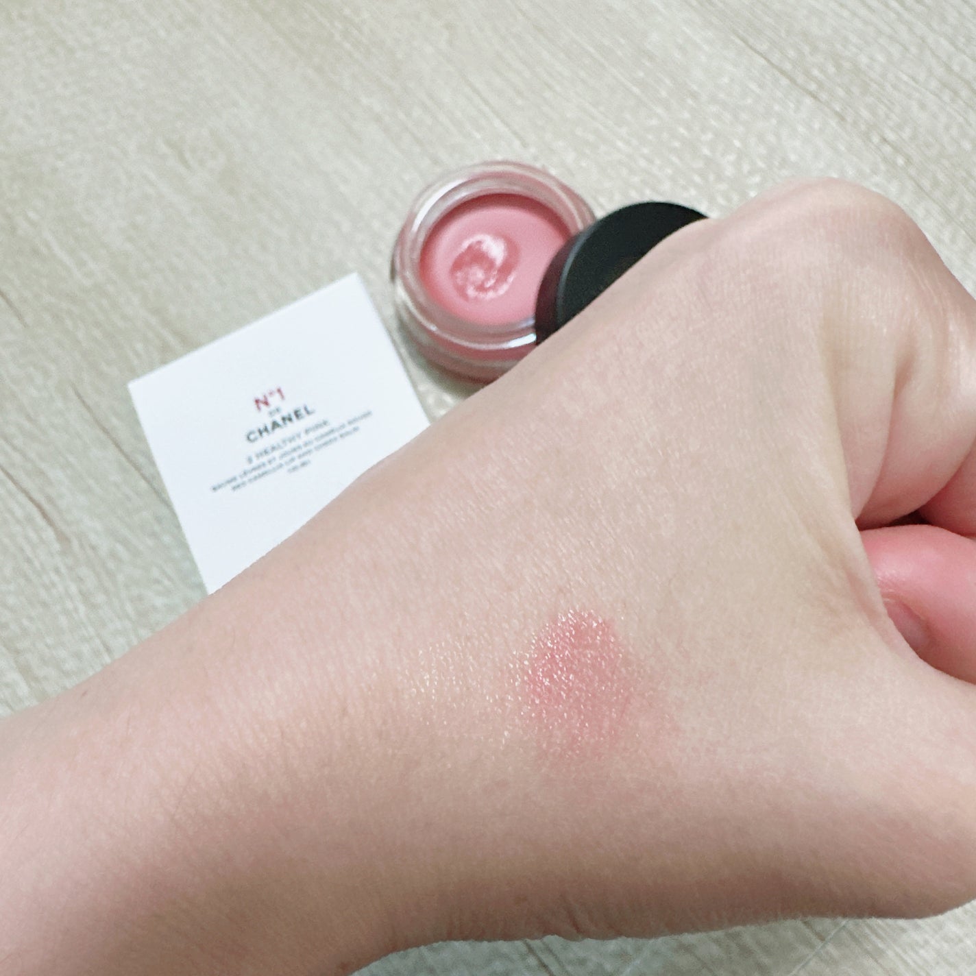 リップ&チーク ボーム N°1 ドゥ シャネル/CHANEL/口紅を使ったクチコミ(3枚目)
