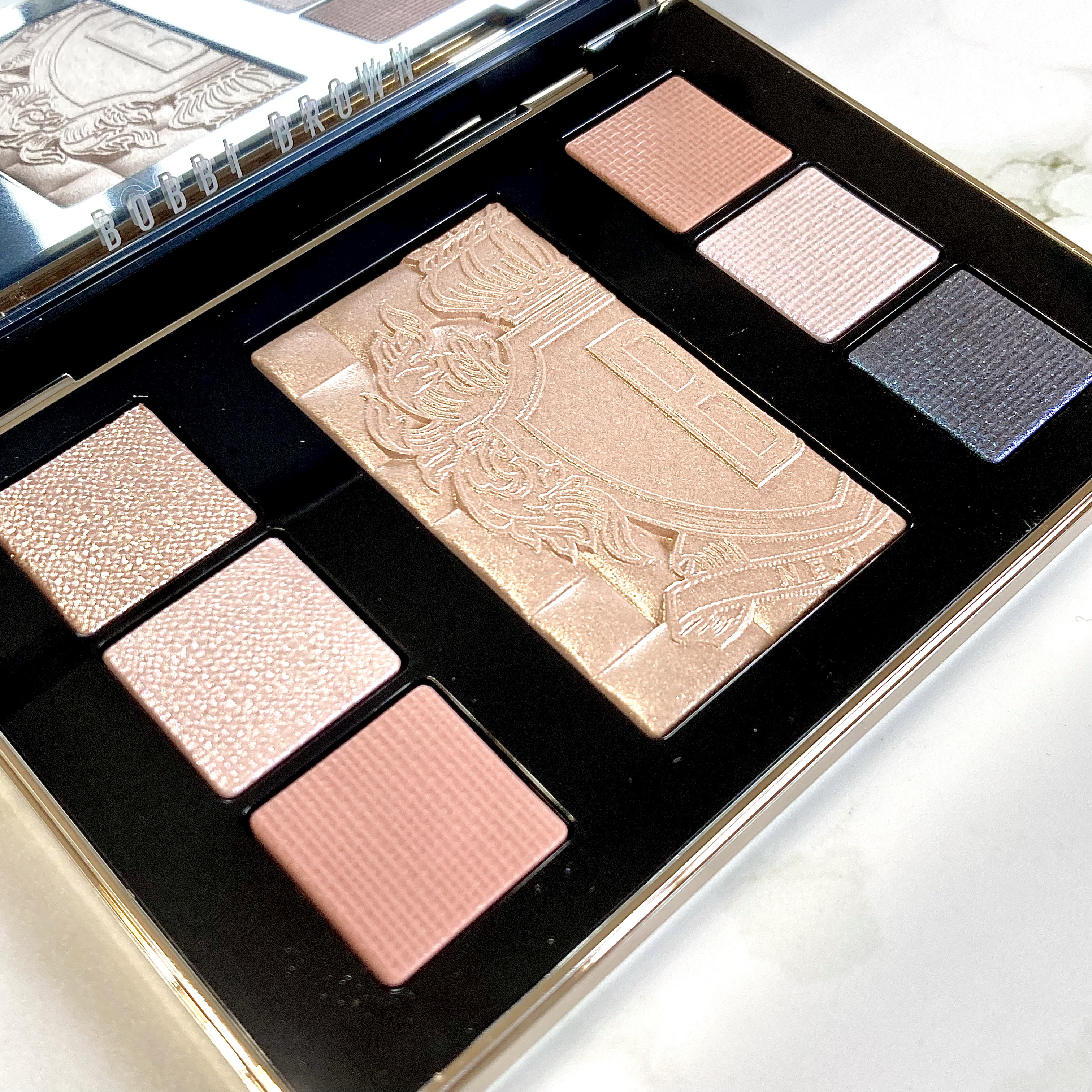 リュクスアイシャドウ L29 ソーラーウィンド(リッチ スパークル) /BOBBI BROWN/単色アイシャドウを使ったクチコミ（2枚目）