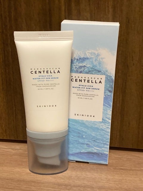 ヒアルーシカ ウォーターフィット サンセラム/SKIN1004/日焼け止めローションを使ったクチコミ(1枚目)