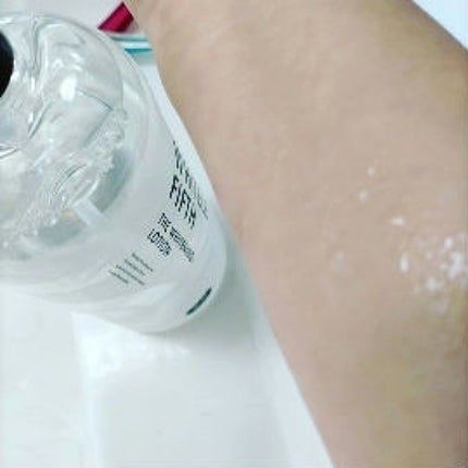 薬用美白化粧水/WHITELE FIFTH/ミスト状化粧水を使ったクチコミ(2枚目)