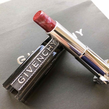 ランテルディ・リップスティック No.21 オニキス・マーブル(限定)/GIVENCHY/口紅を使ったクチコミ（3枚目）