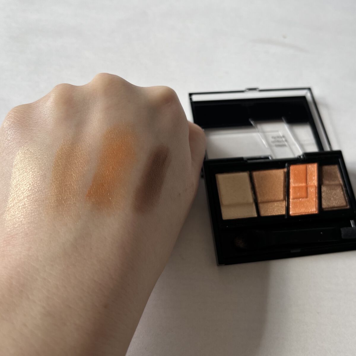 デザイニングブラウンアイズ/KATE/アイシャドウパレットを使ったクチコミ（3枚目）