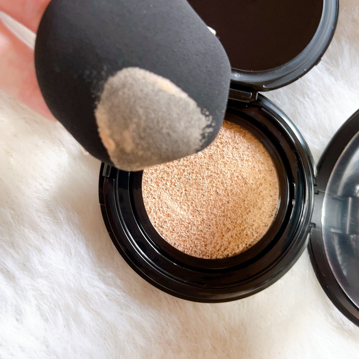 ドラマティックエッセンスクッション グロウ/マキアージュ/クッションファンデーションを使ったクチコミ(2枚目)