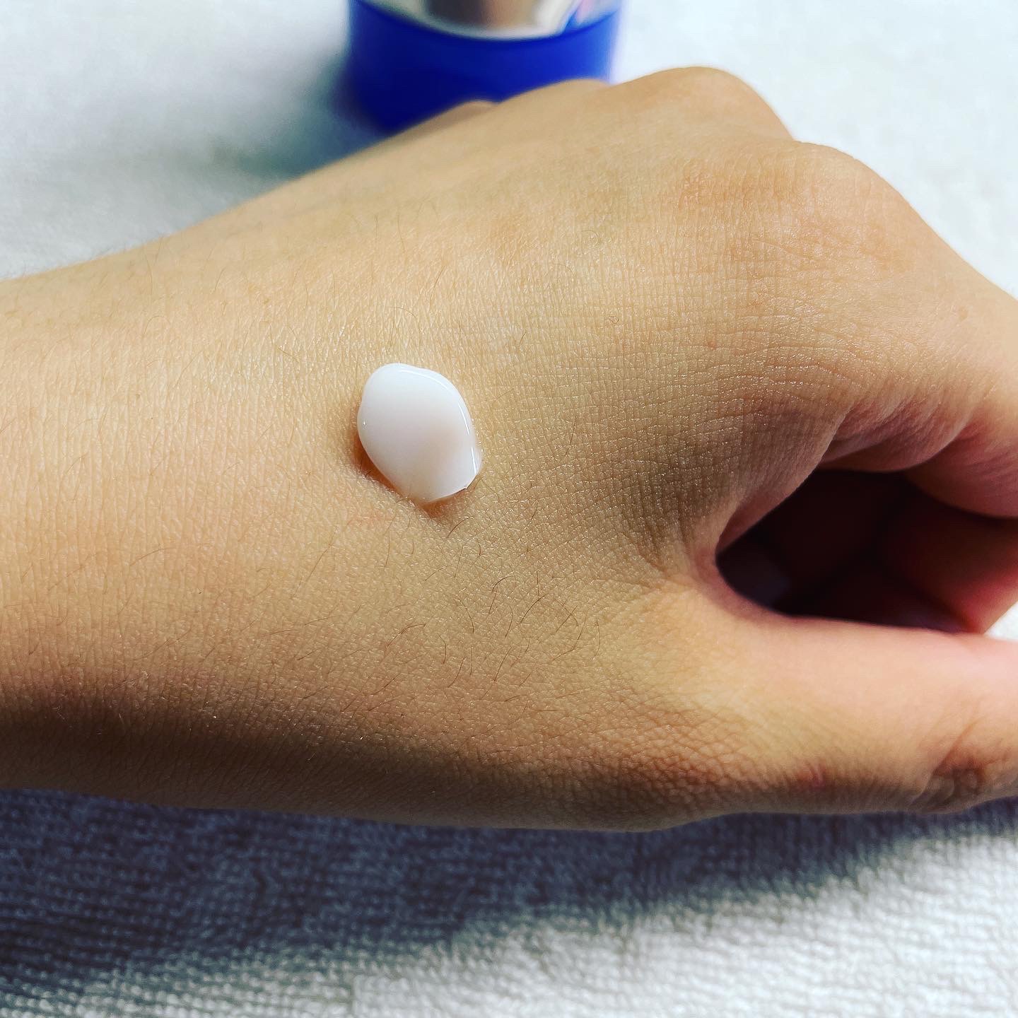 ミルキィグロスジェル モアシャイン/Me&Her/ヘアジェルを使ったクチコミ（2枚目）