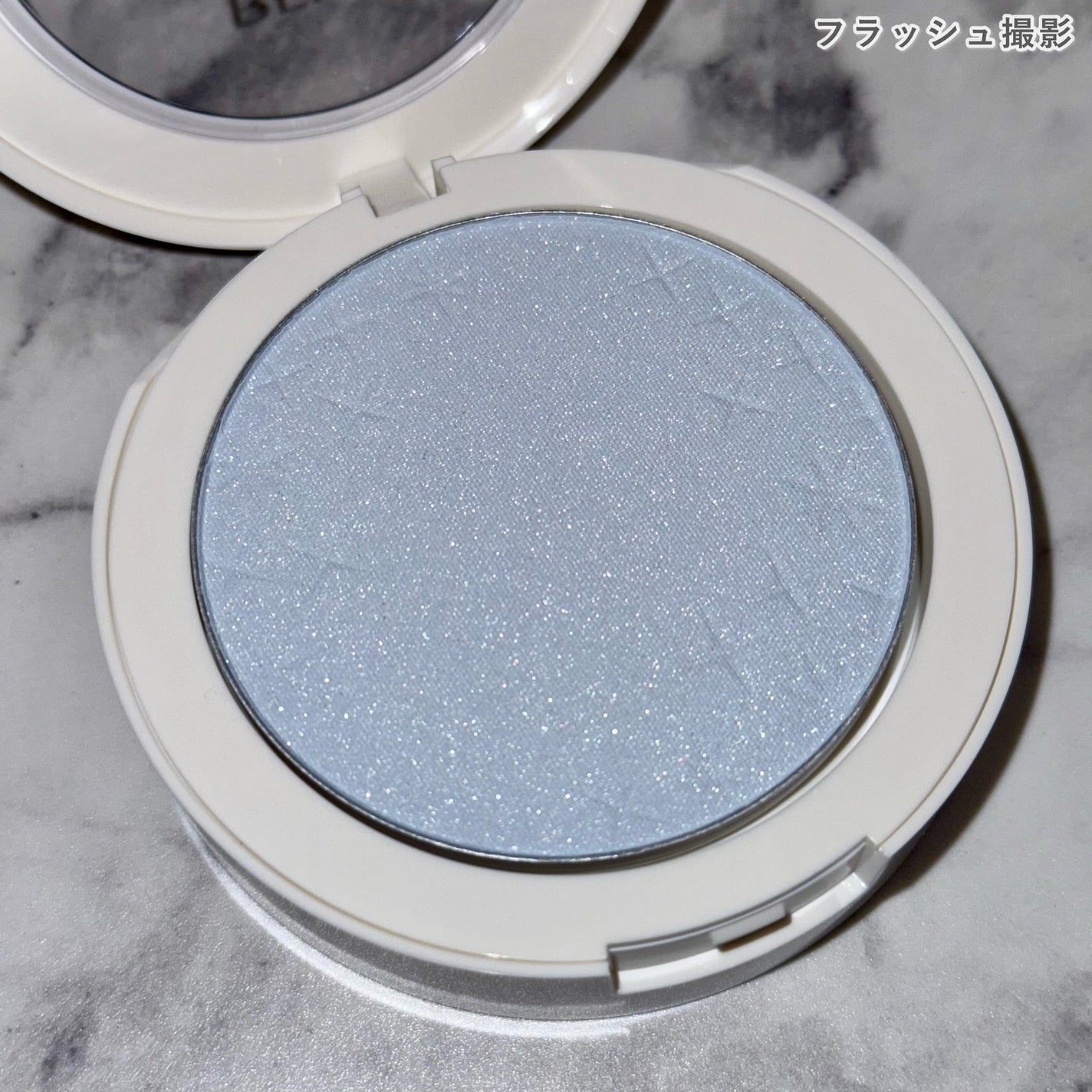 スキンライト プレスト パウダー N/REVLON/プレストパウダーを使ったクチコミ(4枚目)