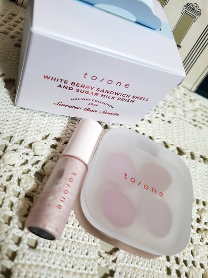 トーン ホリデー スイーツ ボックス Midnight Sweets & Twinkle Caramel/to/one/メイクアップキットを使ったクチコミ(1枚目)