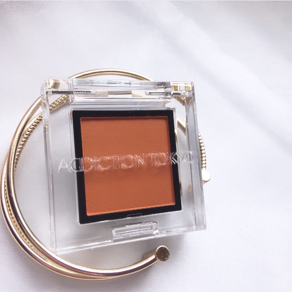 アディクション ザ アイシャドウ マット/ADDICTION/単色アイシャドウを使ったクチコミ(1枚目)