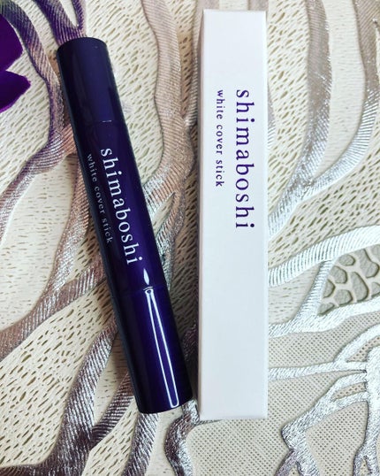 shimaboshi ホワイトカバースティックのクチコミ「シマボシ★ホワイトカバースティック。
こちらの商品は、メイクをしながらシミそばかすを防いでく.....」(1枚目)