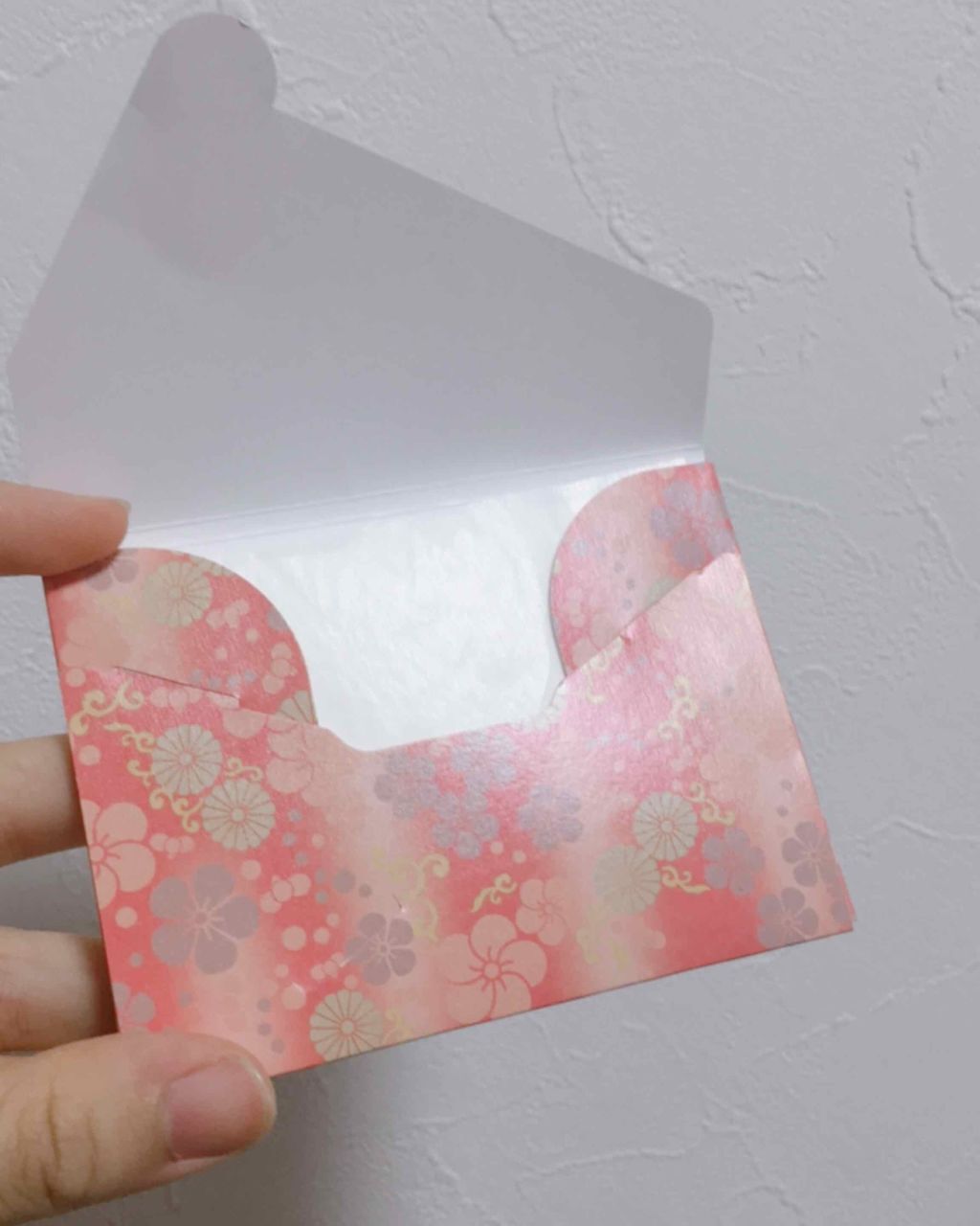 あぶらとり紙/DAISO/あぶらとり紙を使ったクチコミ(4枚目)