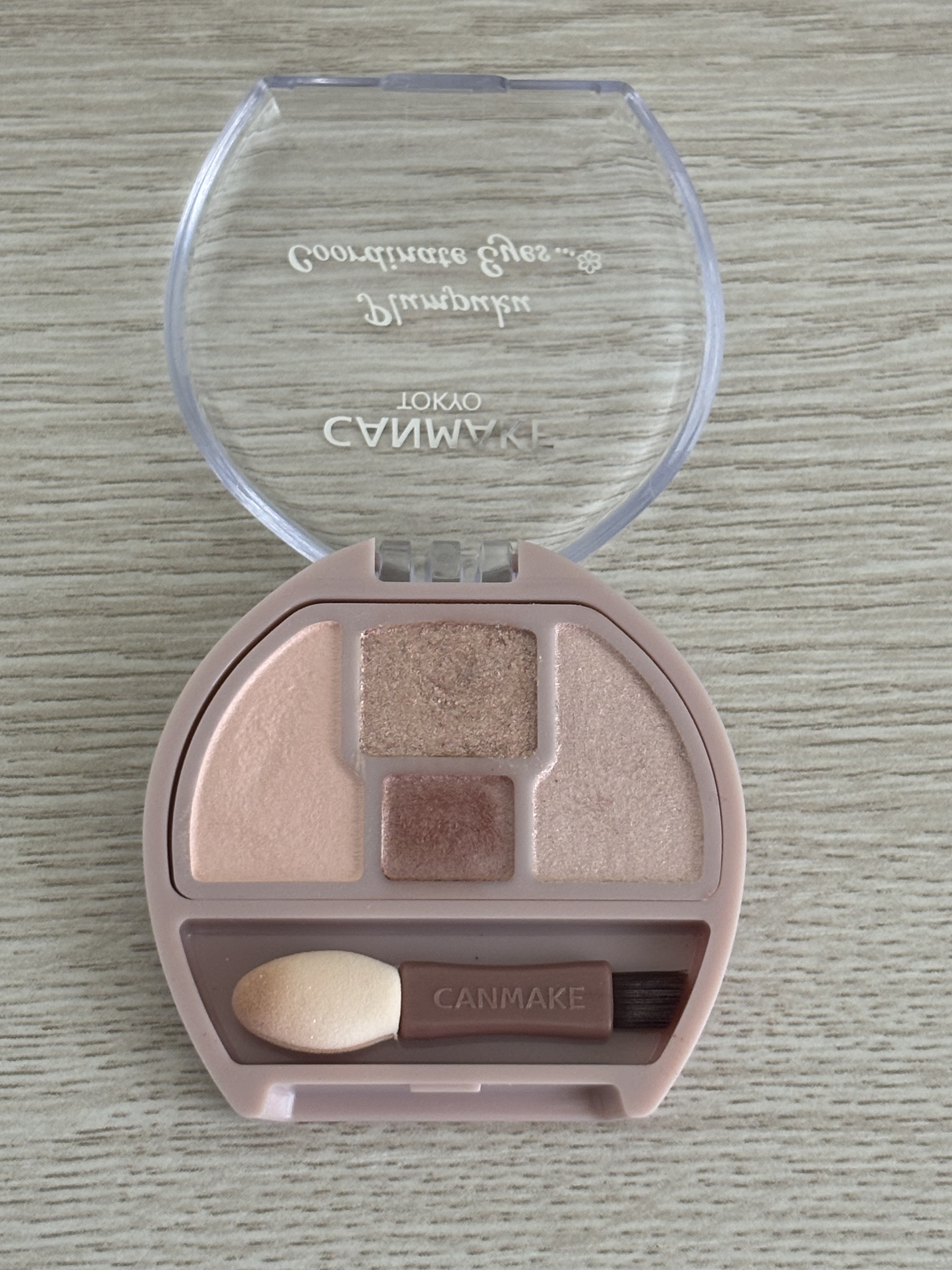 プランぷくコーデアイズ/キャンメイク/パウダーアイシャドウを使ったクチコミ（2枚目）