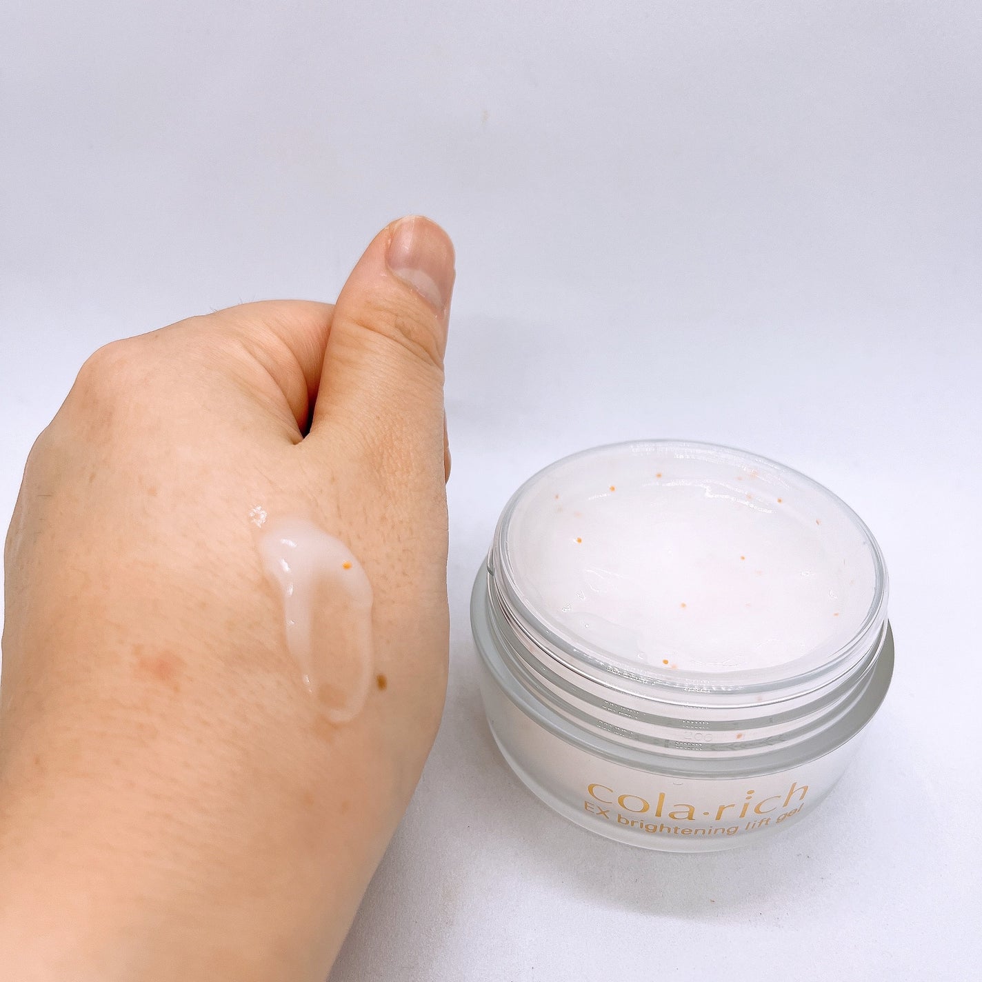 EX ブライトニングリフトジェル/コラリッチ/オールインワン化粧品を使ったクチコミ(3枚目)