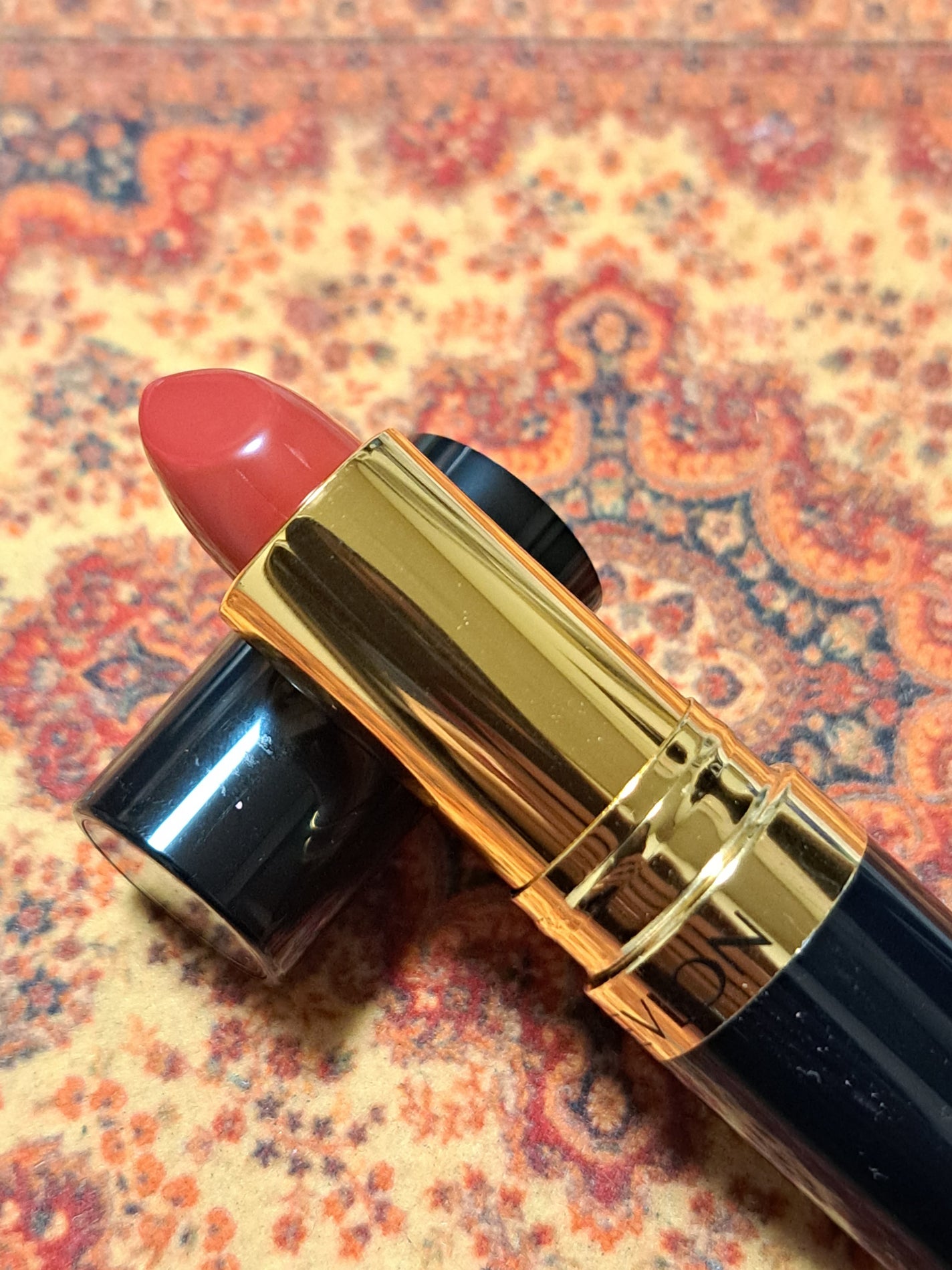 スーパー ラストラス リップスティック/REVLON/口紅を使ったクチコミ(2枚目)