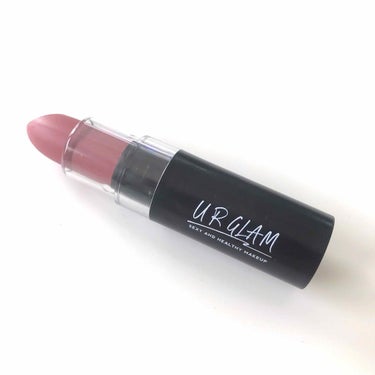 ★UR GLAM CREAMY LIP STICK 06 ベージュ

何色かあったのですが、普段使いしやすいかなと思いベージュを購入しました。

使用感はこっくりとしたリップクリームのようでスルスルと塗