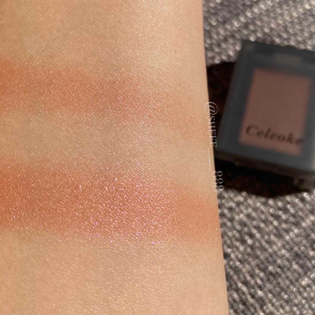 セルヴォーク ヴォランタリー アイズ/Celvoke/単色アイシャドウを使ったクチコミ（2枚目）