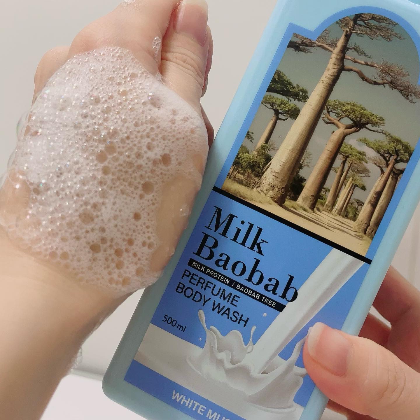 ミルクバオバブ パフュームボディウォッシュ ホワイトムスク/ミルクバオバブ/ボディソープを使ったクチコミ（3枚目）