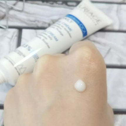 シカデイリー ジェルクリーム/ユリアージュ/フェイスクリームを使ったクチコミ(3枚目)